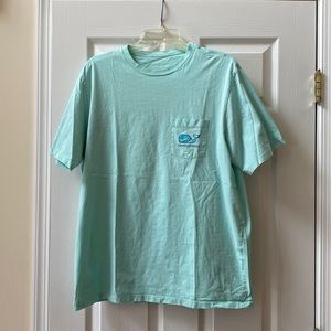 Vineyard Vines T-shirt